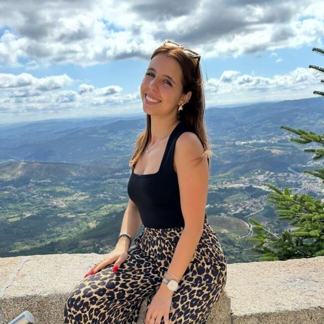 Babysitter em Lisboa: Diana