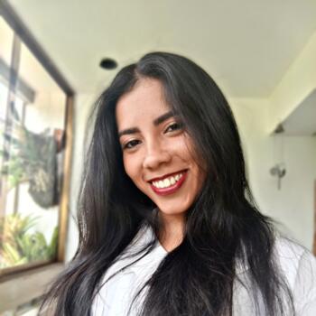 Babysitter in Caracas: Isabella