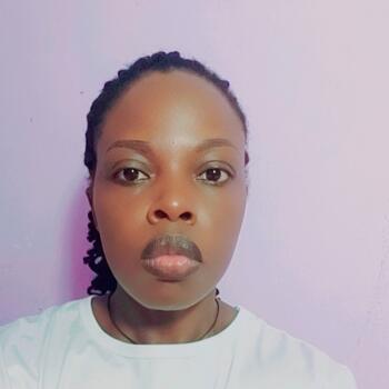 مربية أطفال دبي: Teddy