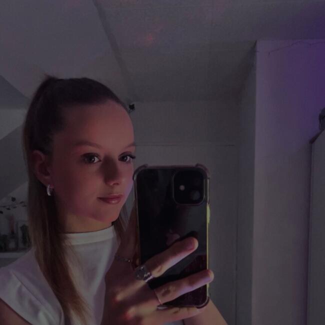 Babysitter in Le Tréport: Lou