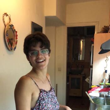 Babysitter in Athens: Σμαραγδα