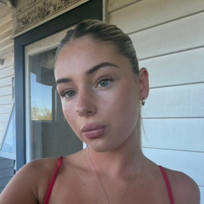 Babysitter in Auckland: Scarlett