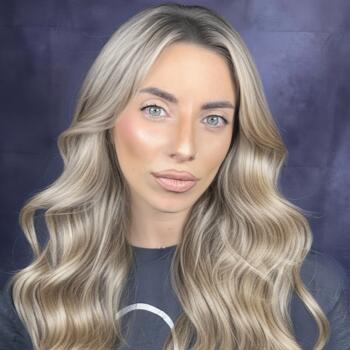 Parent Korydallos: Christina