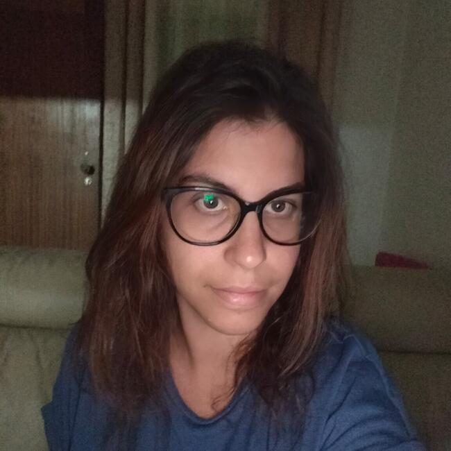 Babysitter em Loures: Cláudia