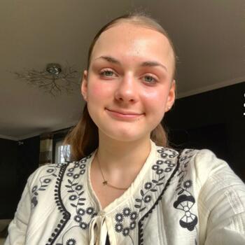Babysitter Marche-en-Famenne: Laly