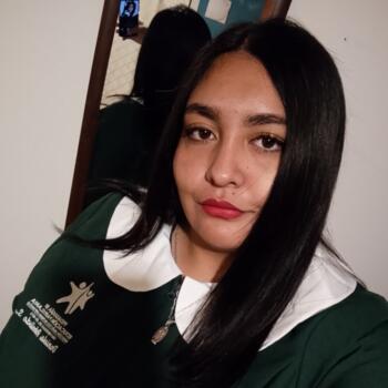 Babysitter in San Carlos: Daniela