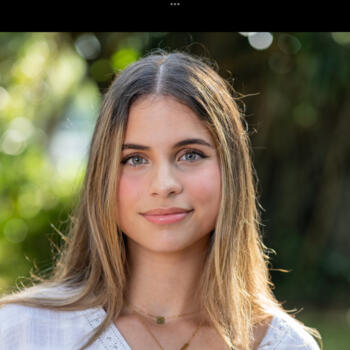 Babysitter in Singapore Island: Cara