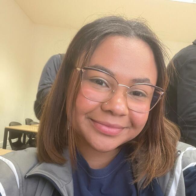 Babysitter in Cascais: Juliana