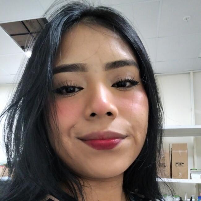 Niñera en Panamá: Laura