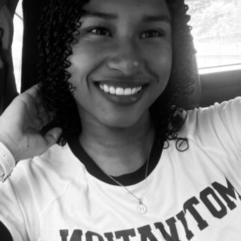 Niñera Los Algarrobos: Cristinell