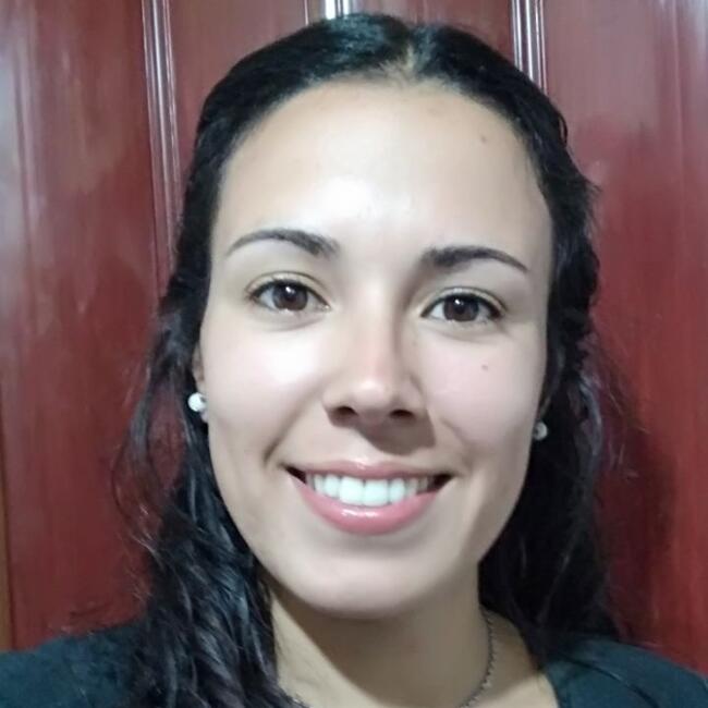 Babysitter in San José de Mayo: Yesica Martínez