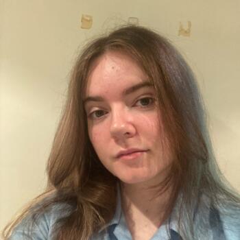 Babysitter in Birmingham: Isla