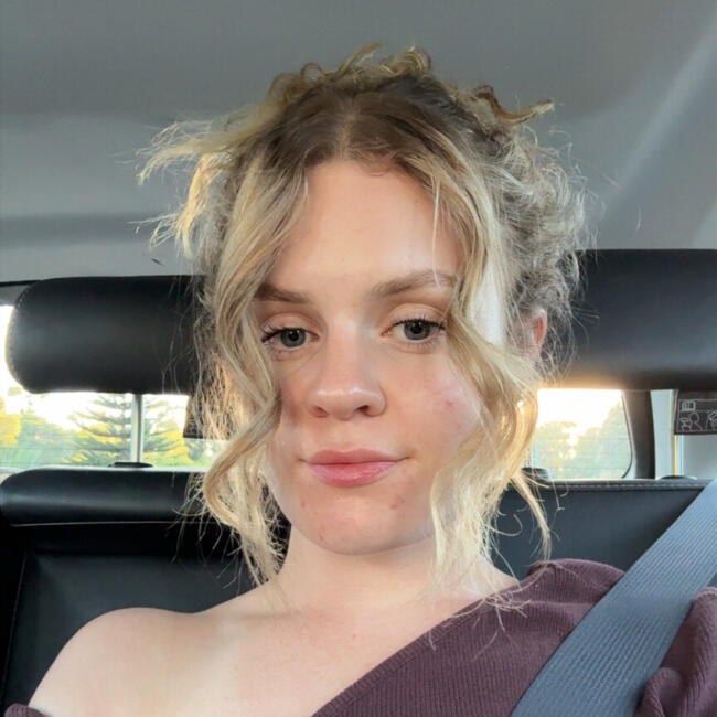 Nanny in Perth: Ella
