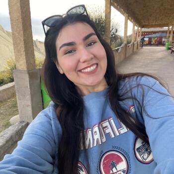 Babysitter in Santa Cruz: Heidi Celeste