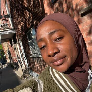 Babysitter Montreal: Fatoumata