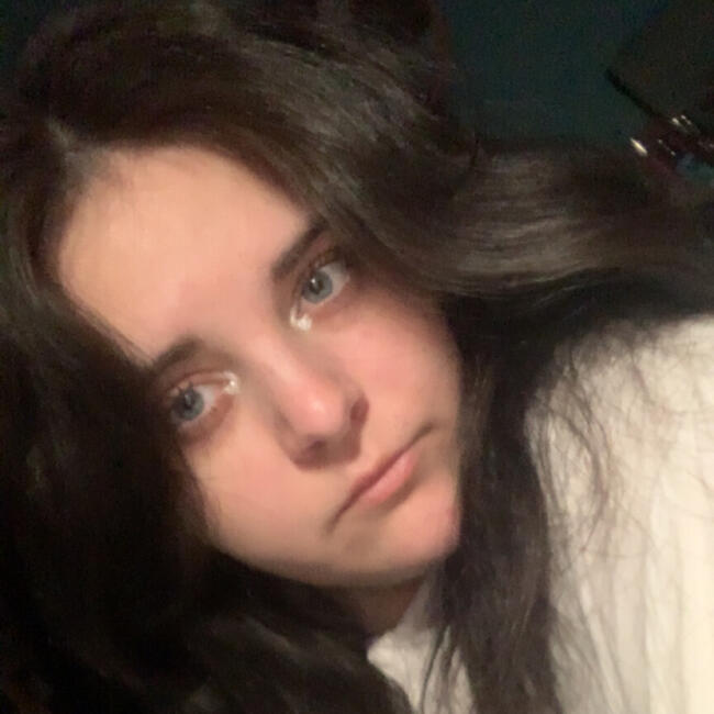 Babysitter in Caluire-et-Cuire: Olivia