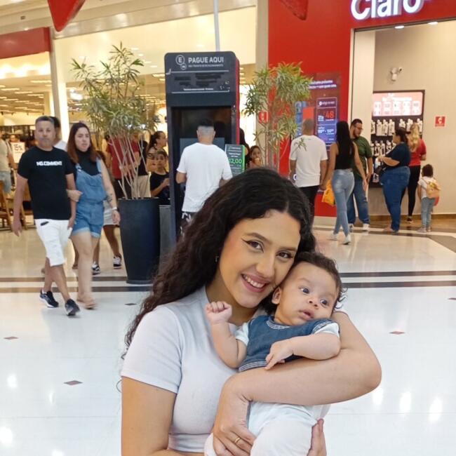 Emprego de babá em Poá (São Paulo): Gabrielly