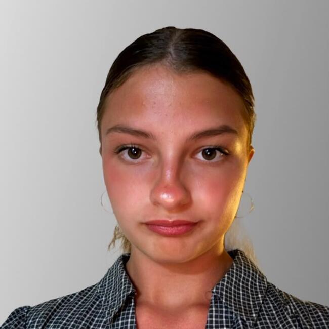 Babysitter in Vienna: Lara