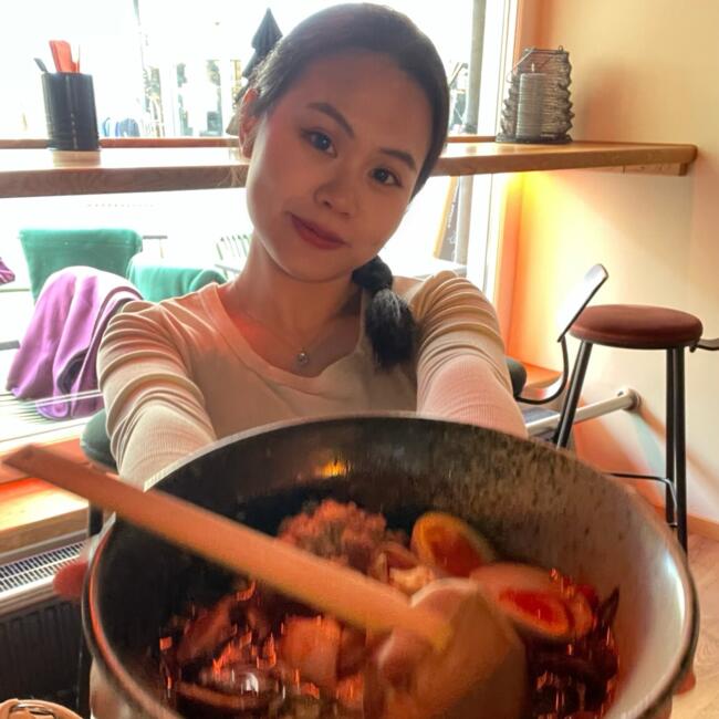 Babysitter in München: Thục Anh