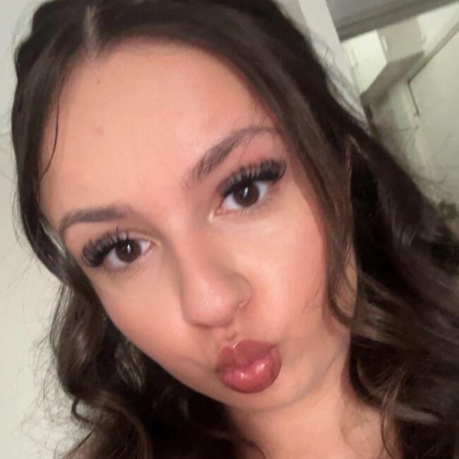 Babysitter in London: Rebeca