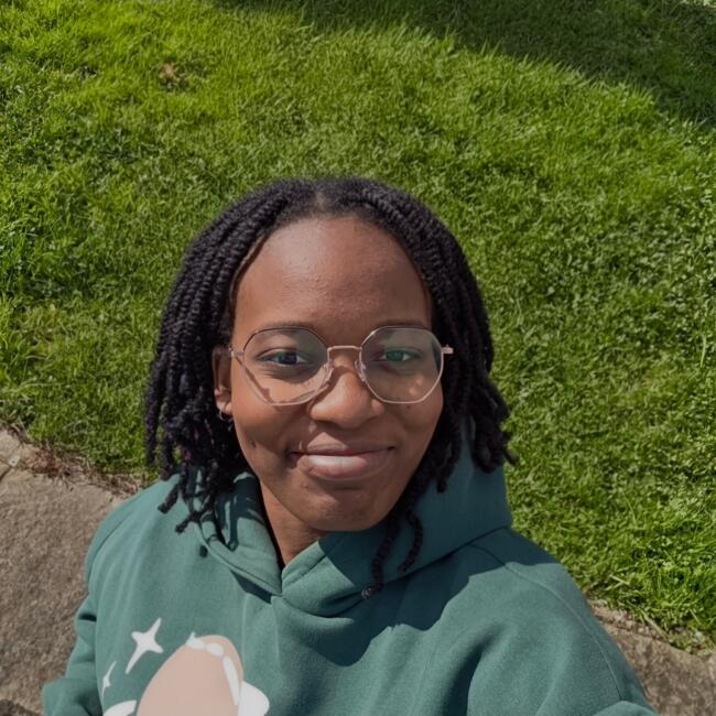 Babysitter in Hamburg: Flore