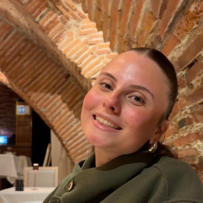 Babysitter in Lésigny: Mathilde