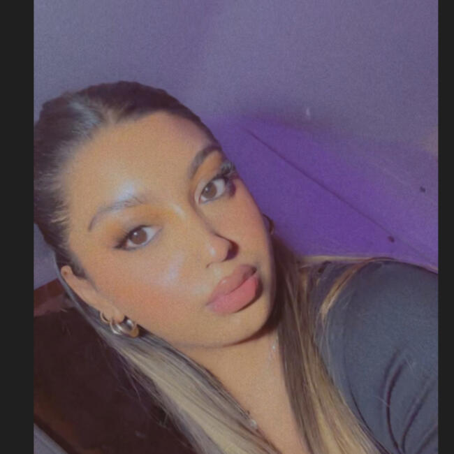 Babysitter in Greenford: Tania 