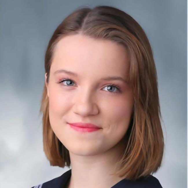 Babysitter in Diósd: Zselyke