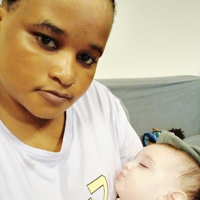 مربية أطفال في الدوحة: Diana