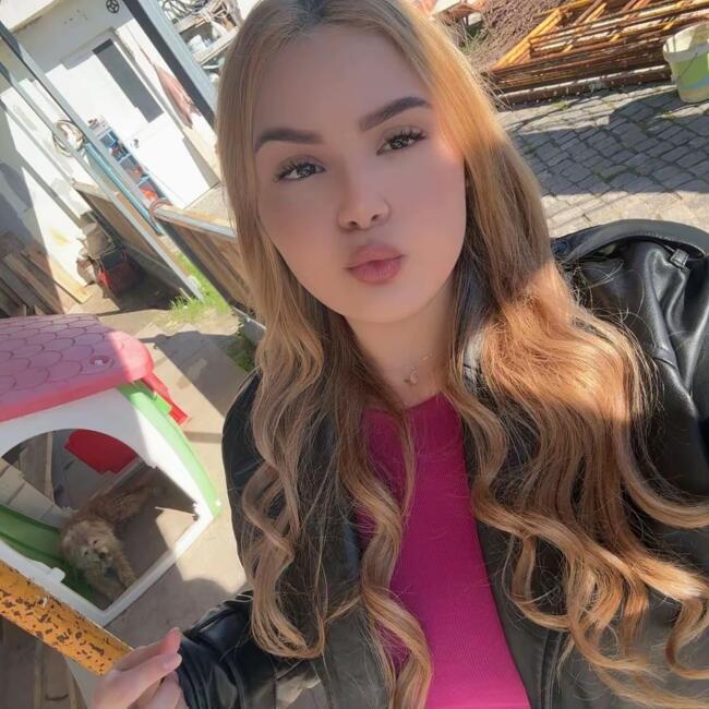 Babysitter in Lisbon: Gabrielly Souza