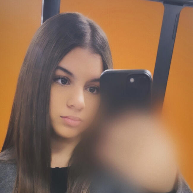 Babysitter in Arles: Wiame