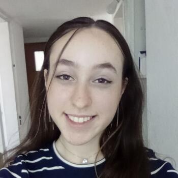 Babysitter Bnei Brak: שרי