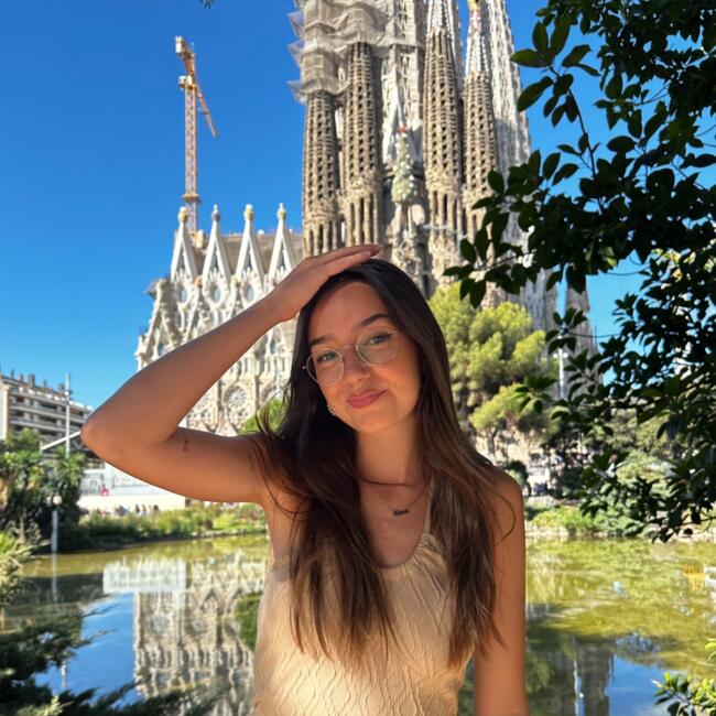 Canguro en Calvià: Elena