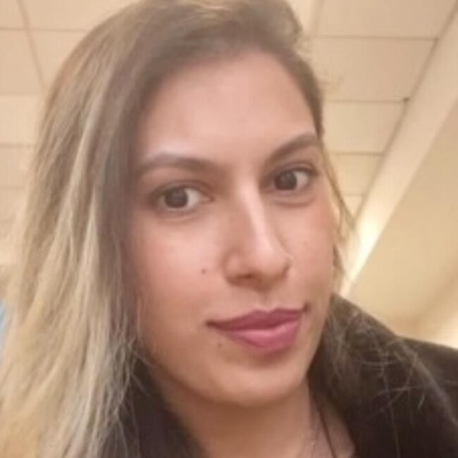 Babysitter in Bex: Sarah