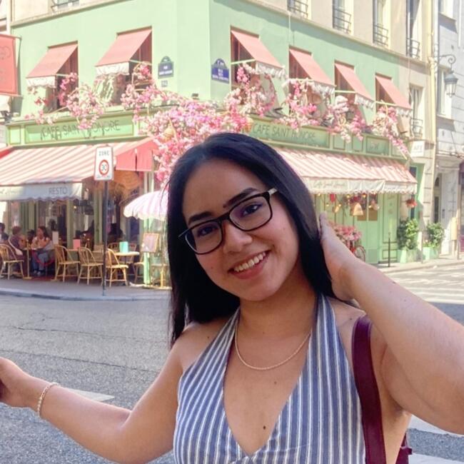 Babysitter in Wien: Nuria