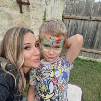 Babysitter in Saint-Gilles: Emilie