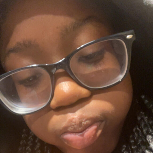 Babysitter in Tipton: Amia