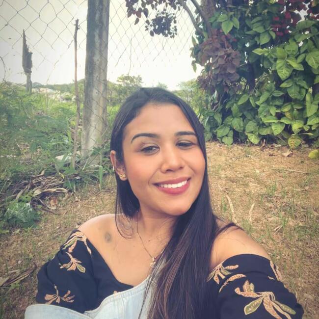 Babysitter in Belo Horizonte: Shirley