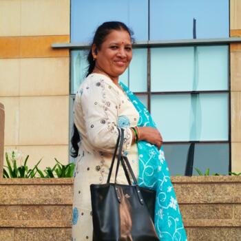 Babysitter in Kuwait City: Lakshmi