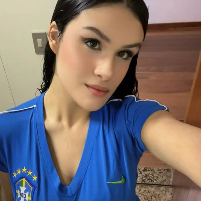 Babysitter in Uberlândia: Giovana