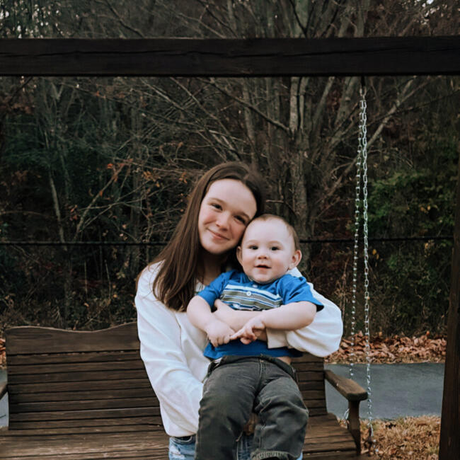 Babysitter in Cornelia: Ellamae