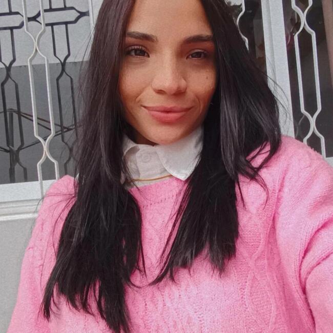 Babysitter in Piraquara: Yasmin