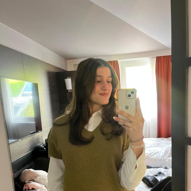 Babysitter in Nice: Natacha