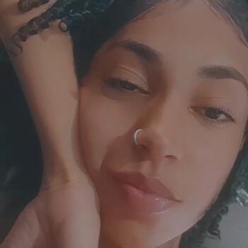 Babysitter in Recife: Georgia