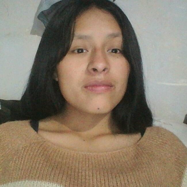 Babysitter in Huancayo: Tania