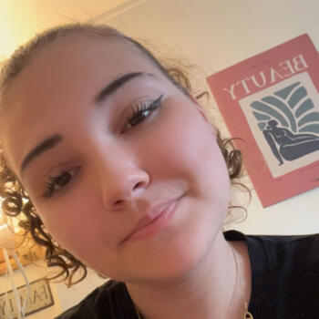 Baby-sitter Oissel-sur-Seine: Linsay