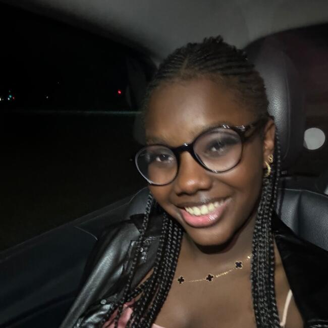 Babysitter in Bordeaux: M'bayang