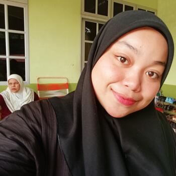 Babysitter in Kuala Nerang: Nazihah