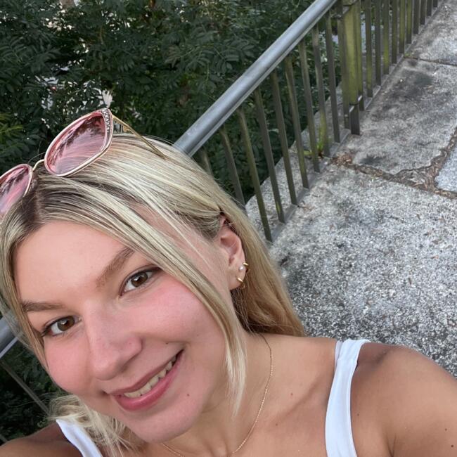 Babysitter in Linz: Caroline