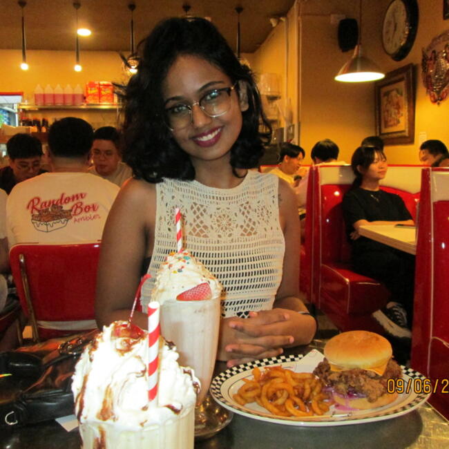 Babysitter in Singapore Island: Kinjal